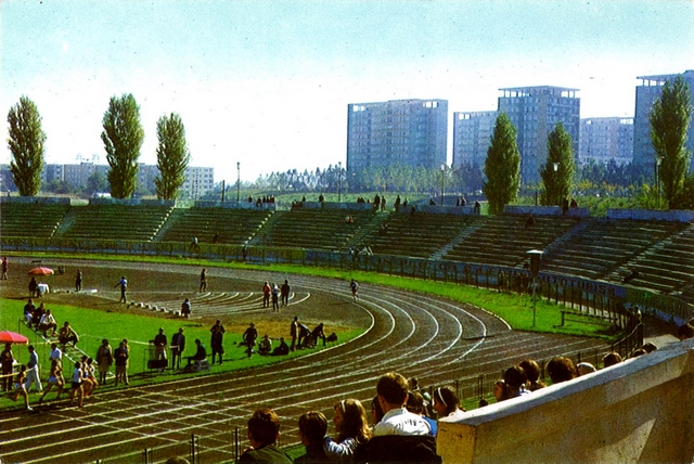 1425 - Bacau. Stadionul
